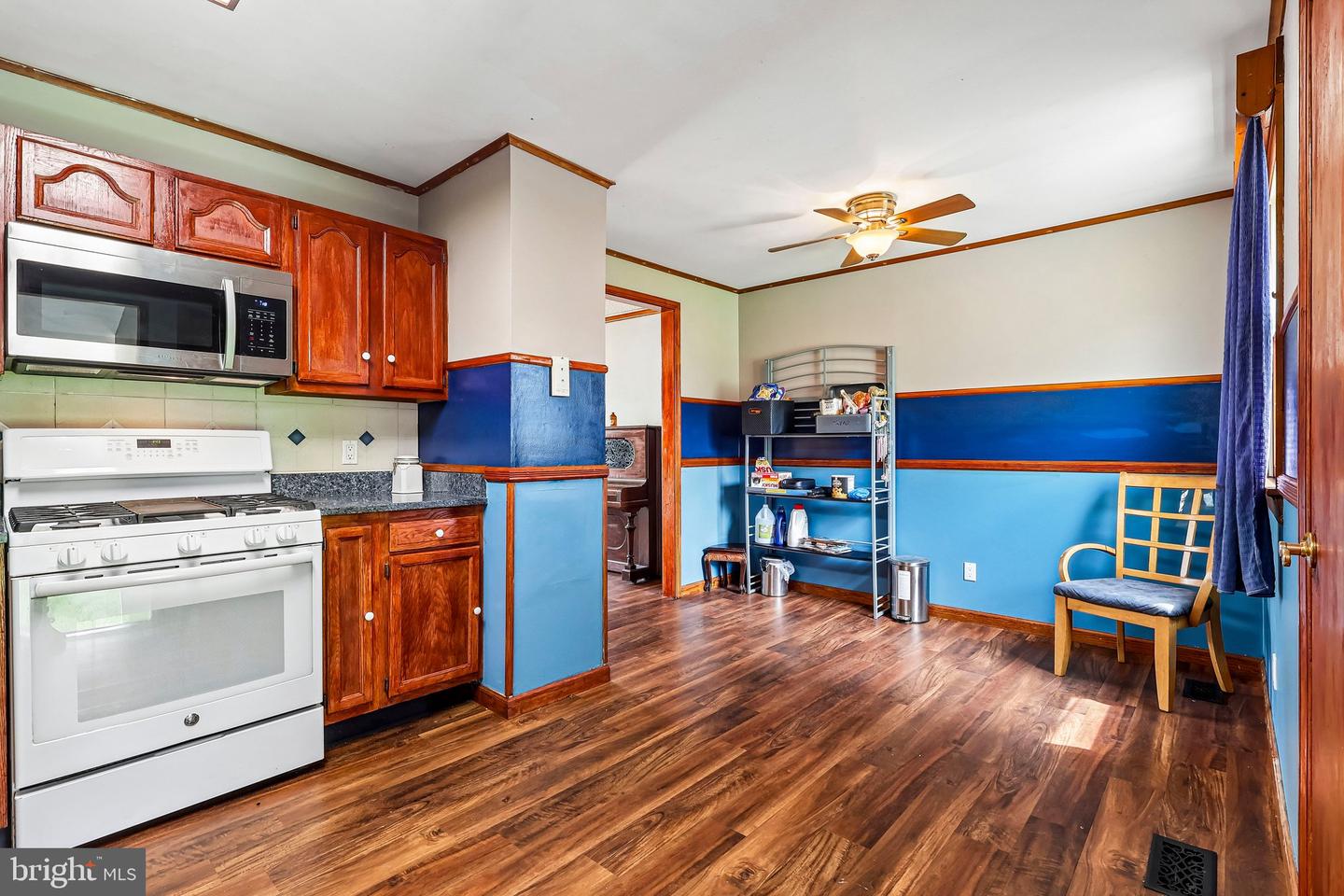 19 Gilbert Ct Property Photo 11