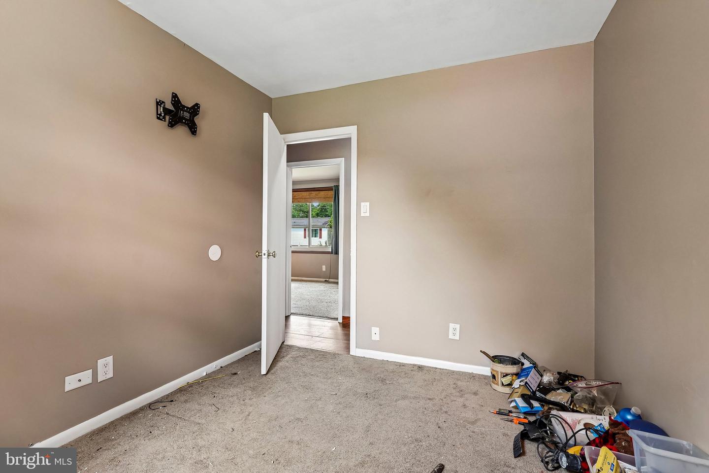19 Gilbert Ct Property Photo 15