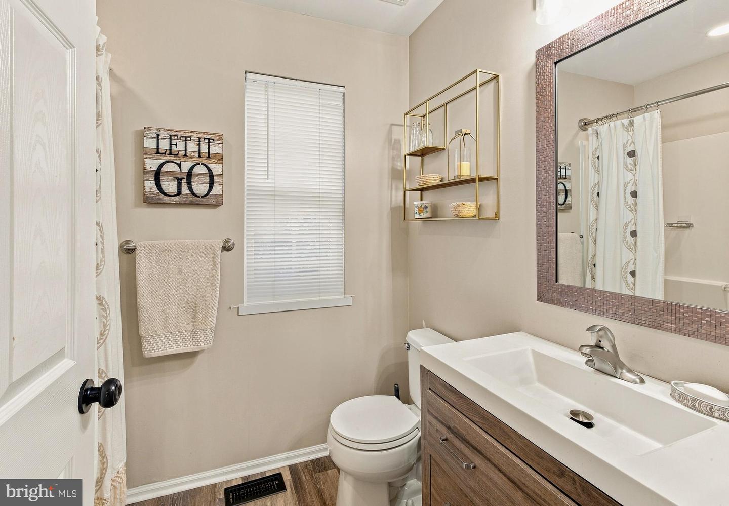 108 Braddock Ln Property Photo 17
