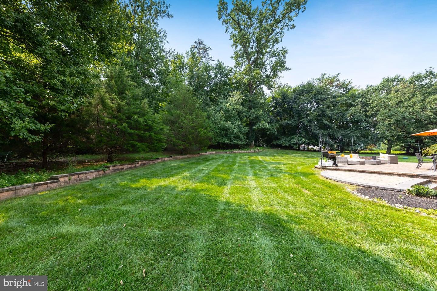 106 Hunters Run Property Photo 11