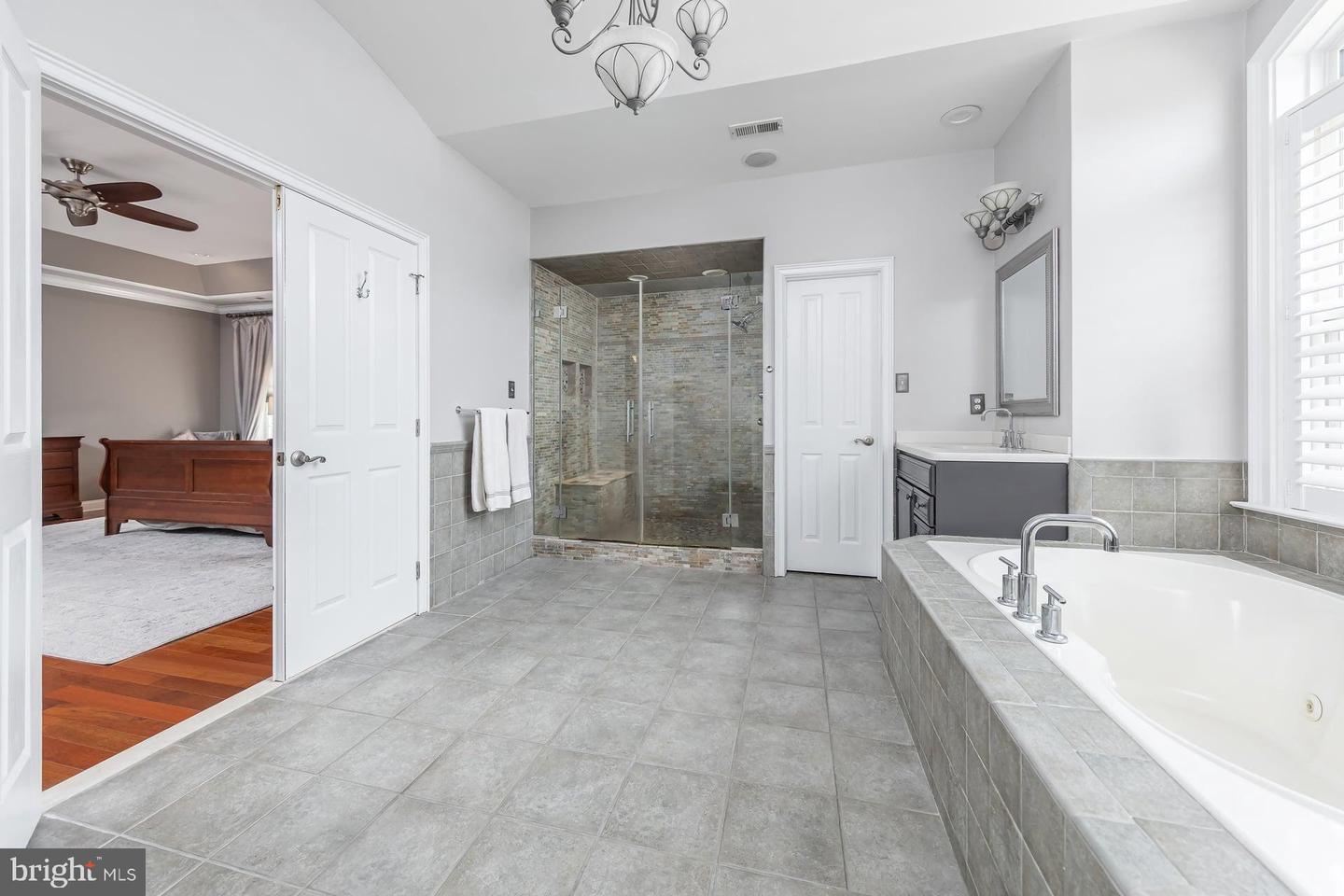 106 Hunters Run Property Photo 40