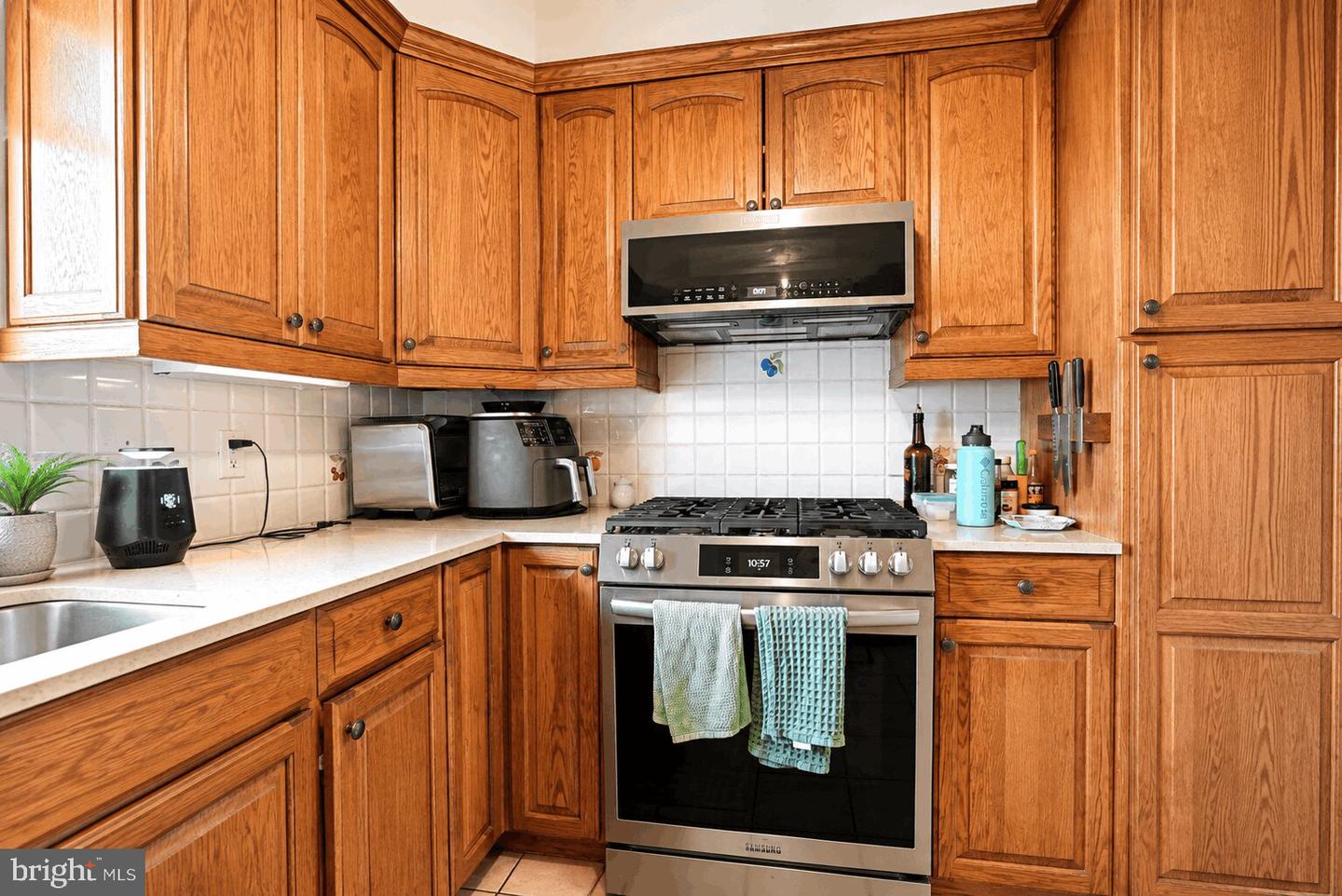 5357 Lake Rd Property Photo 18