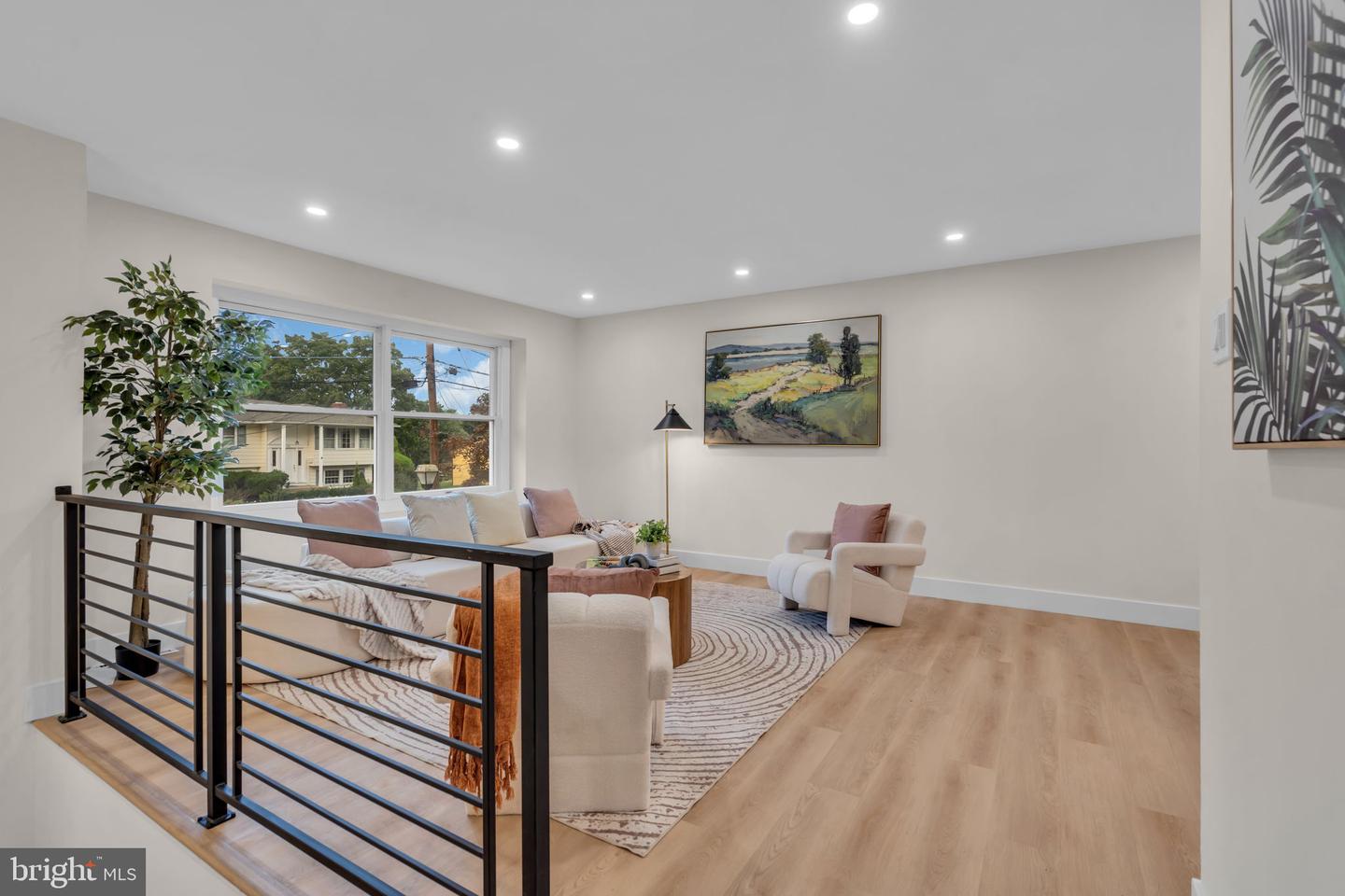 120 Moore St Property Photo 30