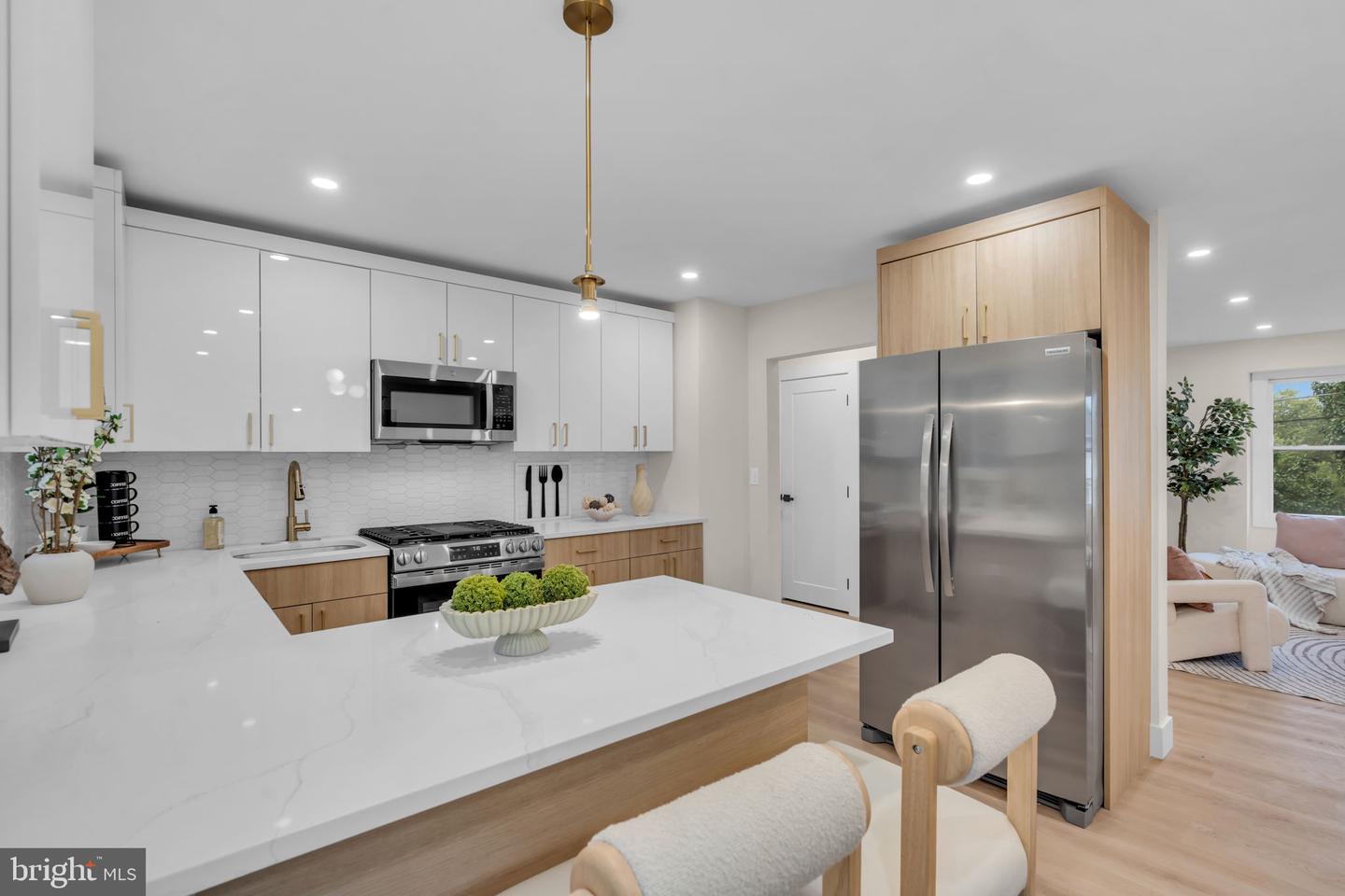 120 Moore St Property Photo 42