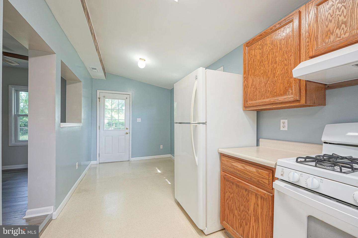 8 S 2nd St Property Photo 11