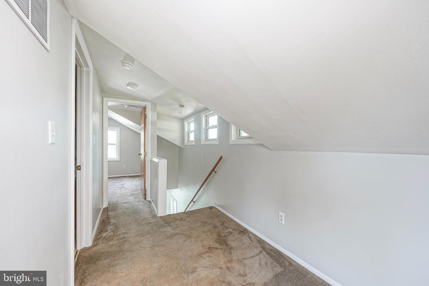 8 S 2nd St Property Photo 18