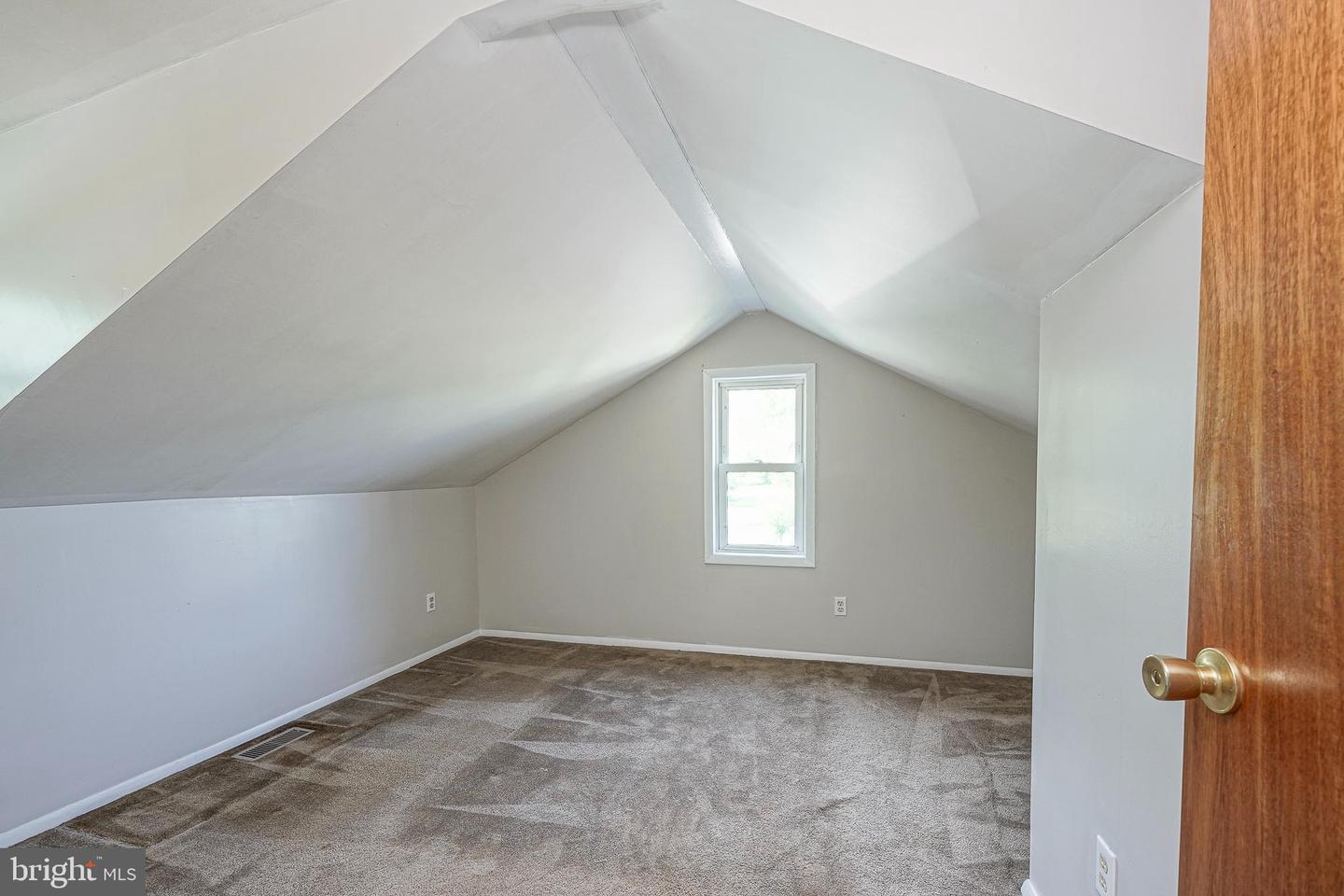 8 S 2nd St Property Photo 22