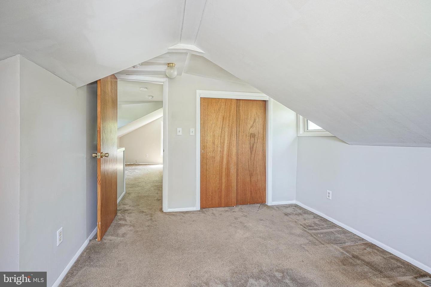 8 S 2nd St Property Photo 24
