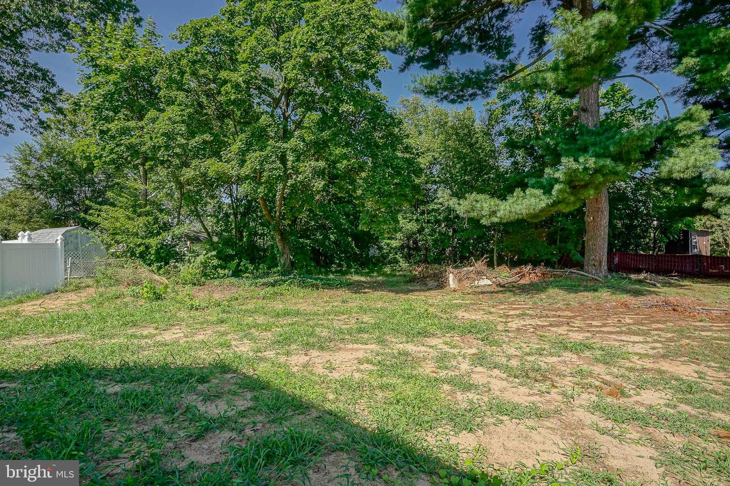 127 Newton Ave Property Photo 30