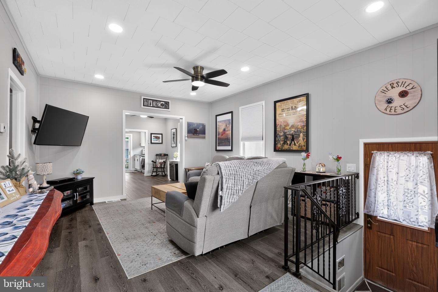 4 Blacks Ter Property Photo 9