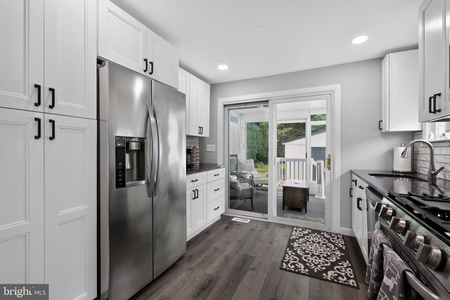 4 Blacks Ter Property Photo 15