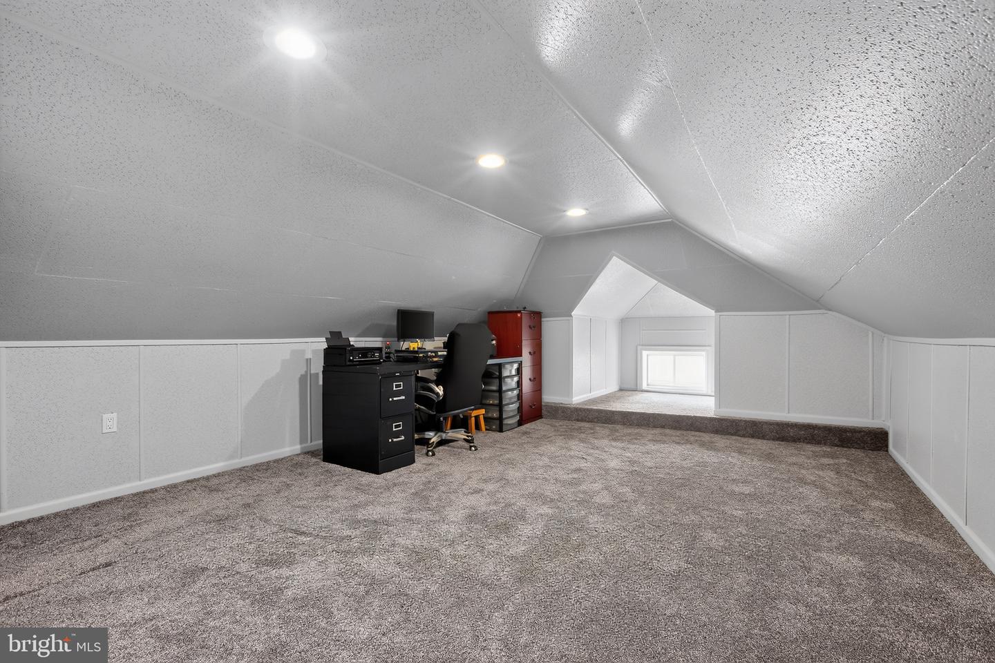 4 Blacks Ter Property Photo 25