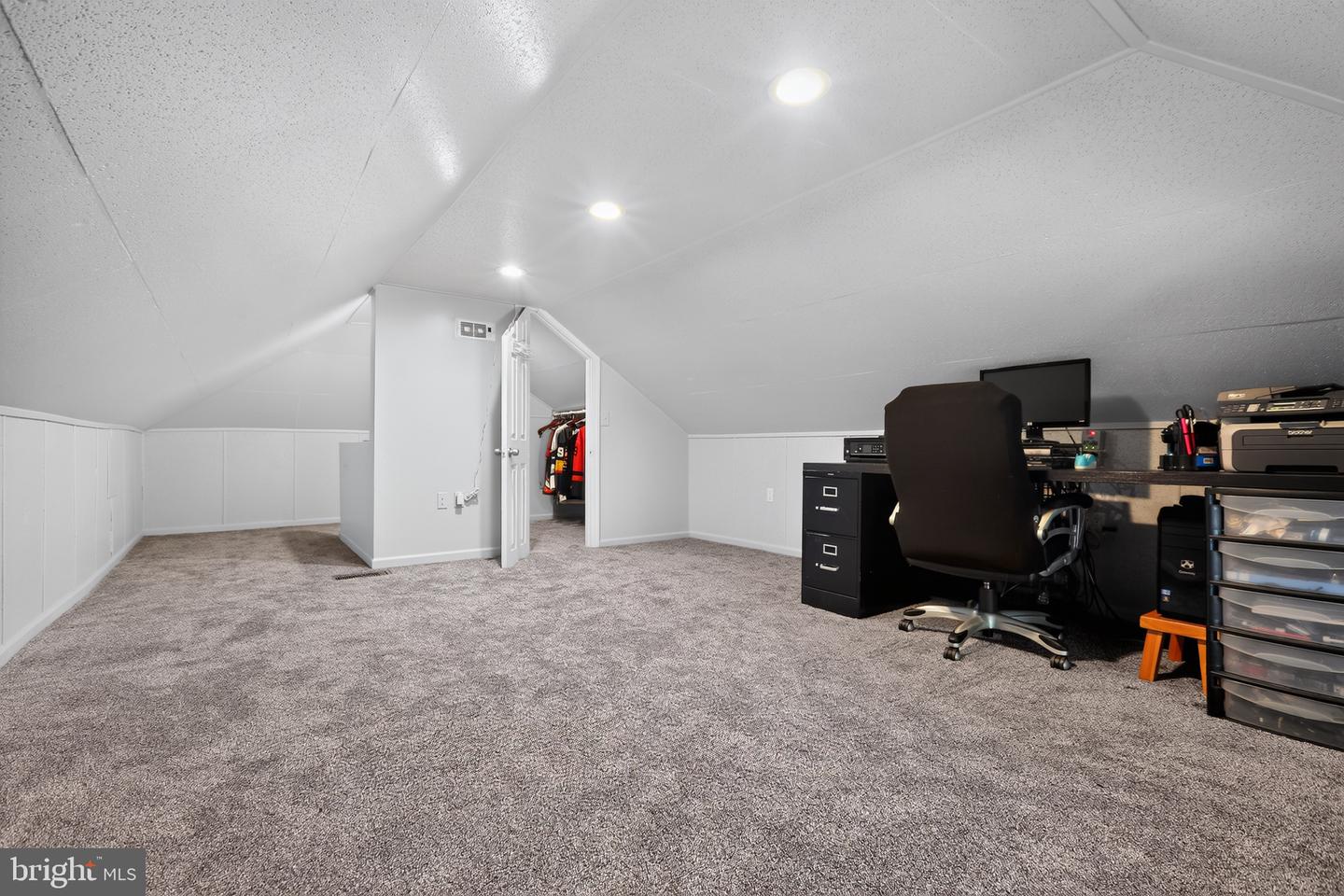 4 Blacks Ter Property Photo 26
