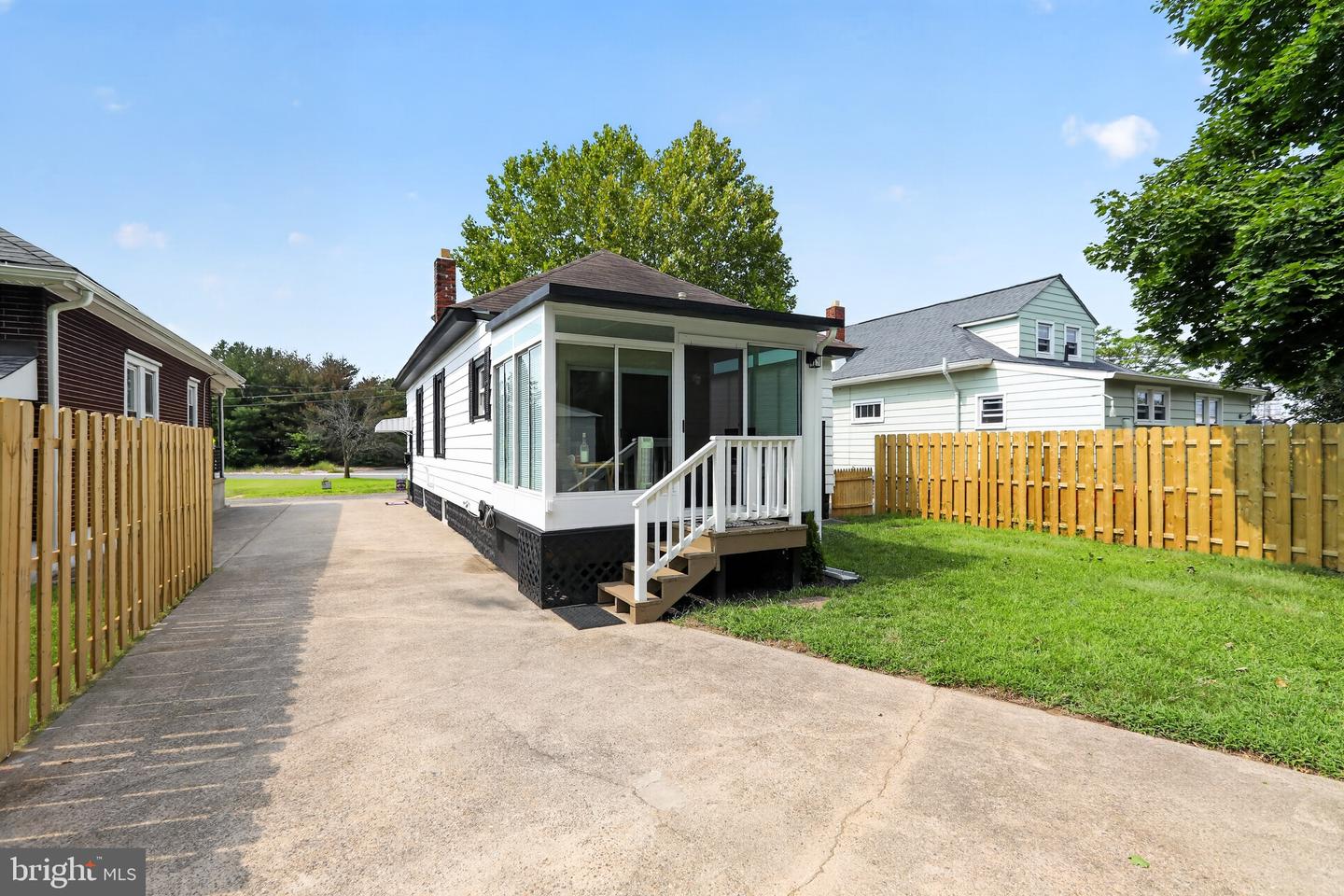 4 Blacks Ter Property Photo 34