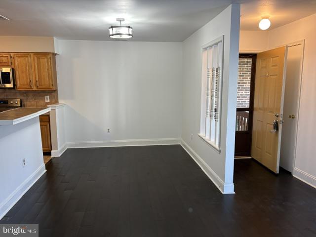 23 Pickwick Pl #bldg K Property Photo 3