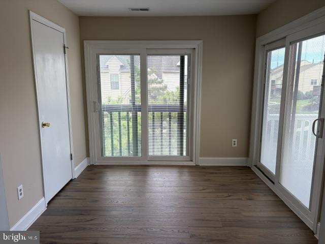 23 Pickwick Pl #bldg K Property Photo 6