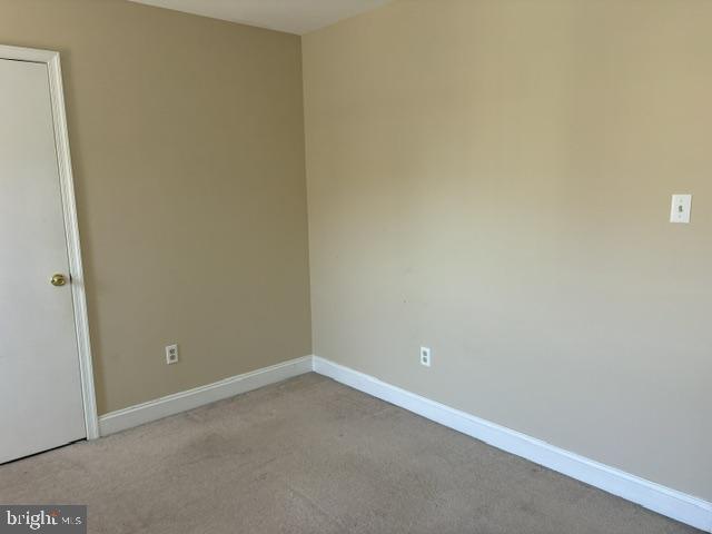 23 Pickwick Pl #bldg K Property Photo 12