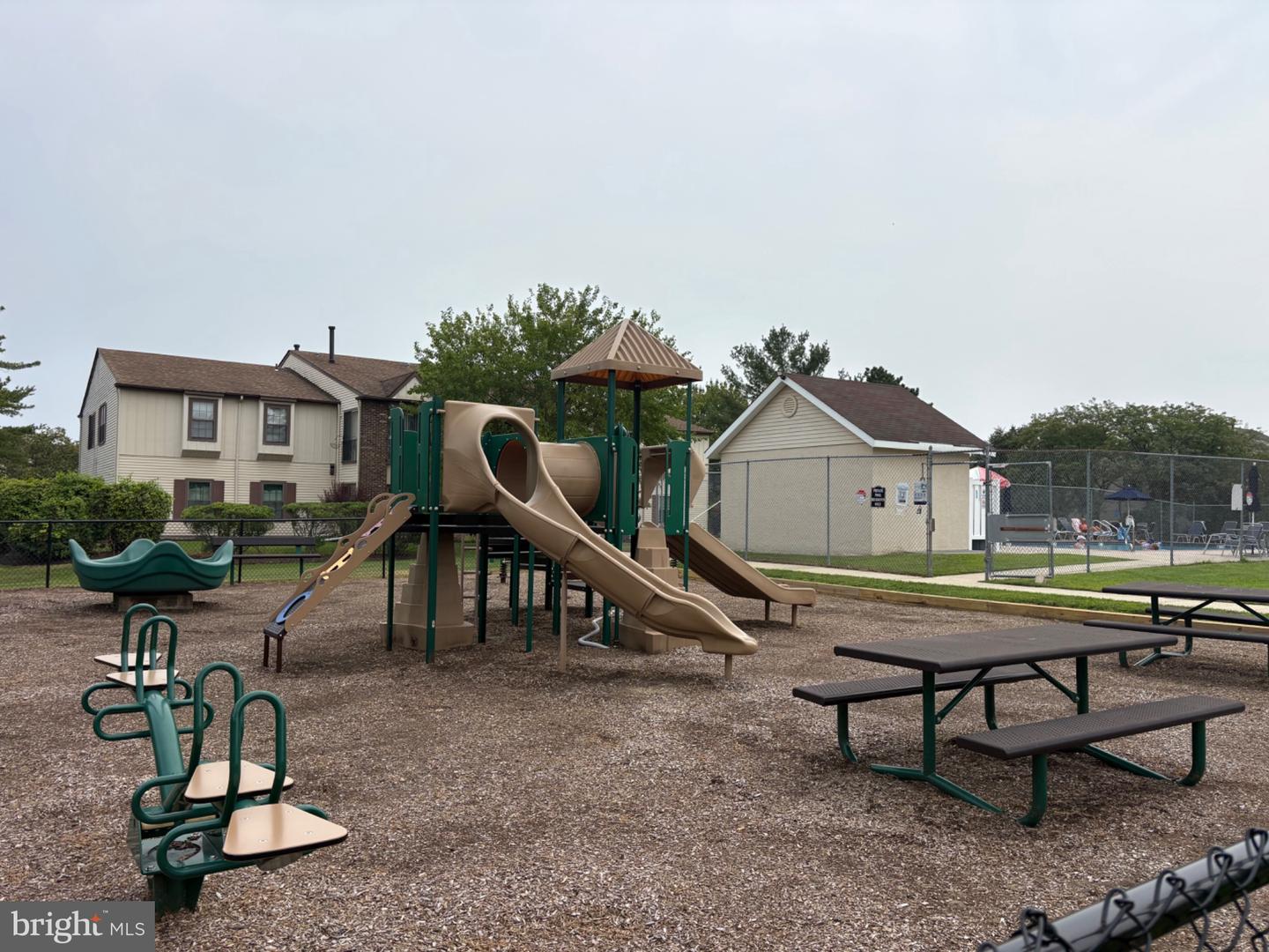 23 Pickwick Pl #bldg K Property Photo 19