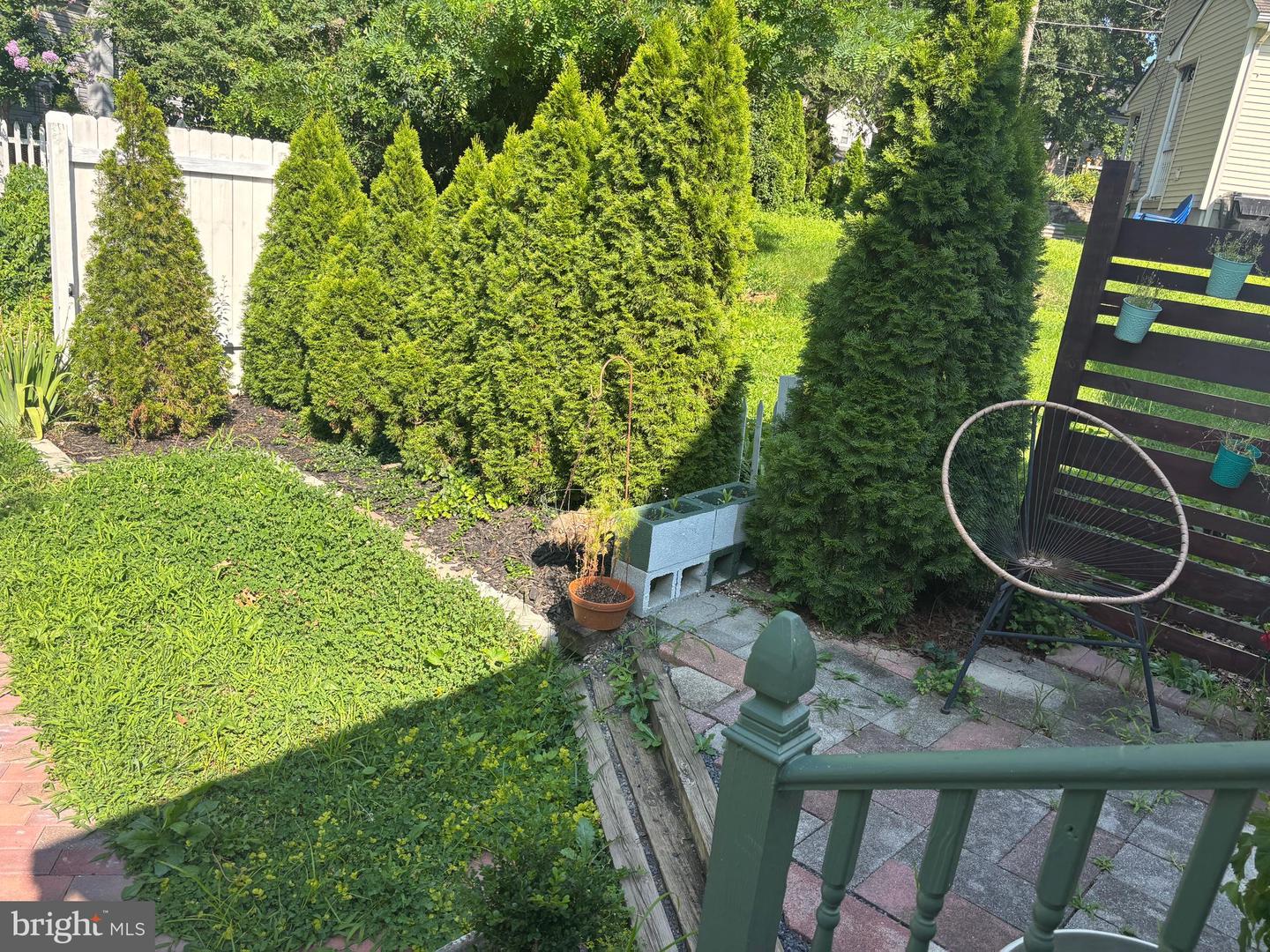 167 West Ave Property Photo 23