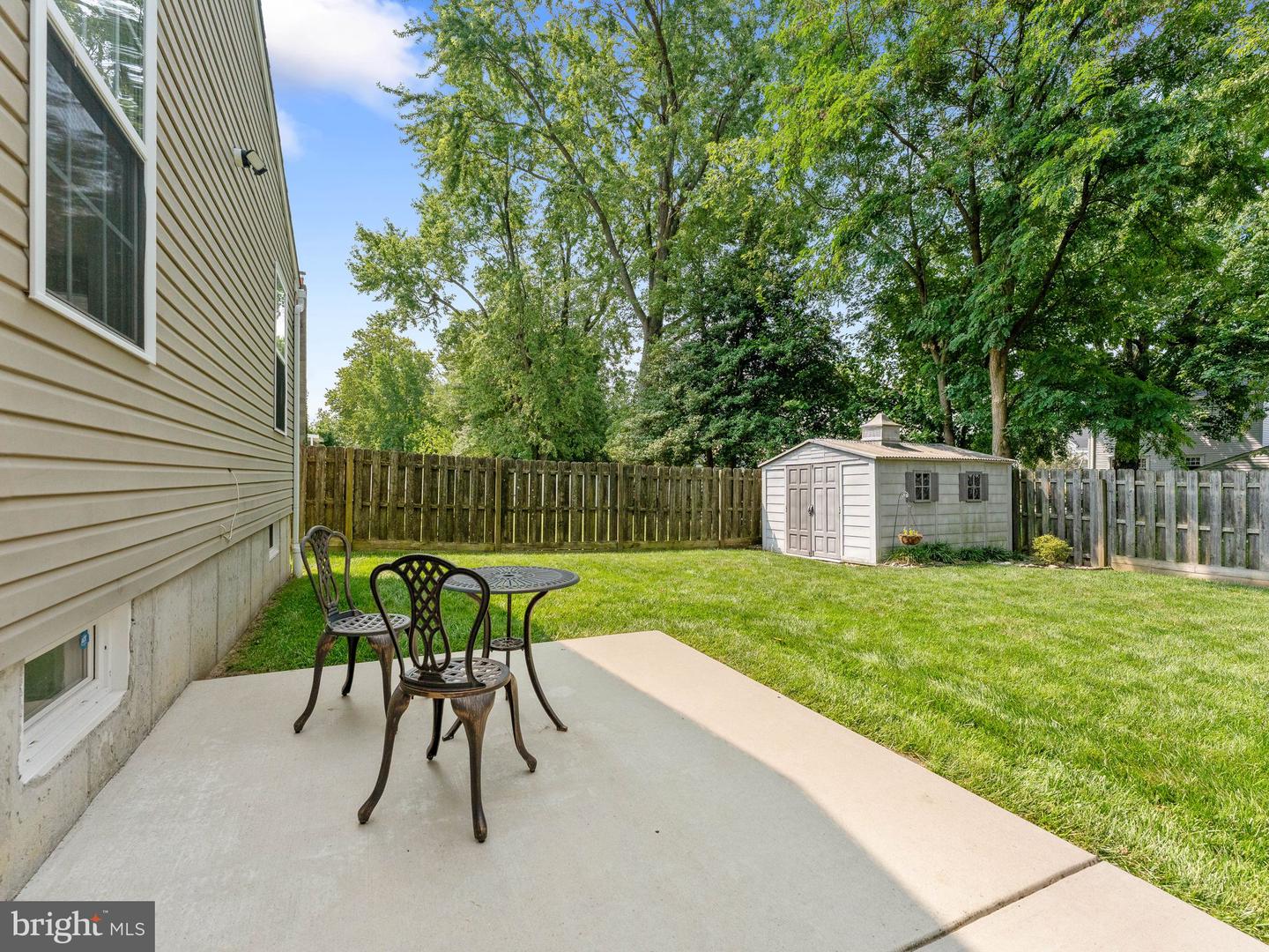 443 Hemlock Ter Property Photo 26