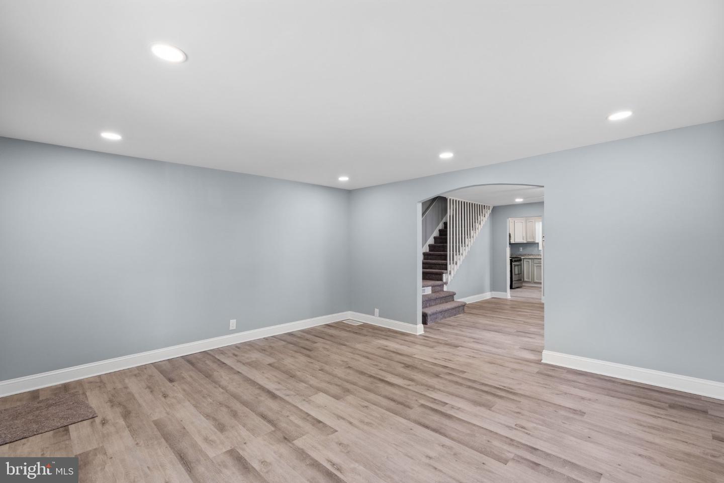 33 Mantua Rd Property Photo 6
