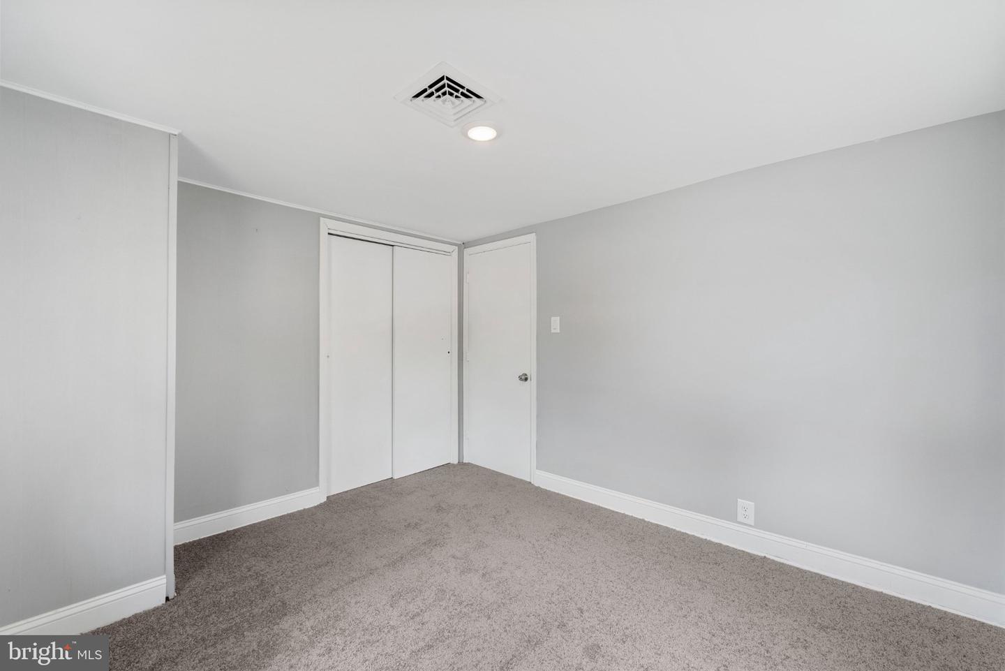 33 Mantua Rd Property Photo 16