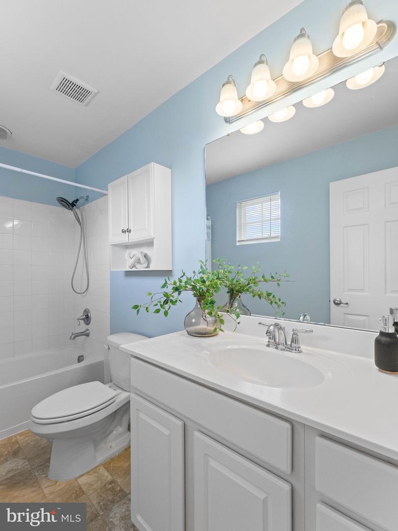 398 Tarpy Property Photo 20