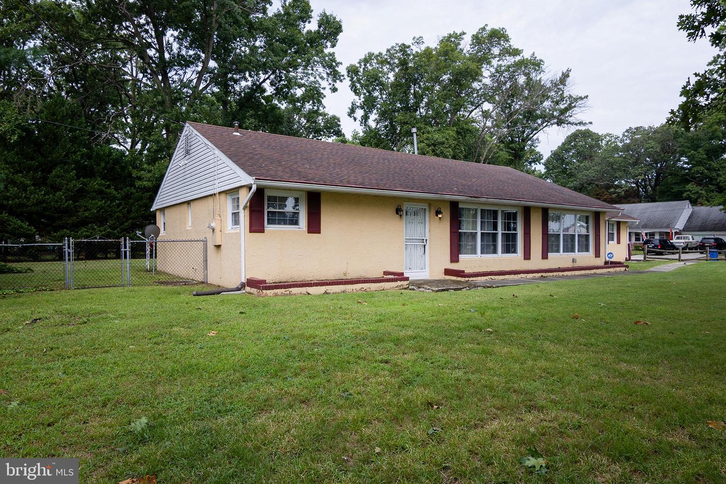 117 Monroe Ave Property Photo 61