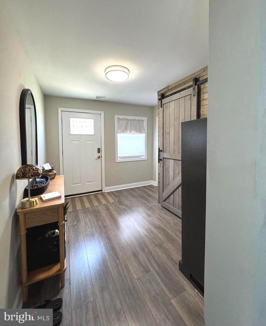 1935 Bellevue Ave Property Photo 6