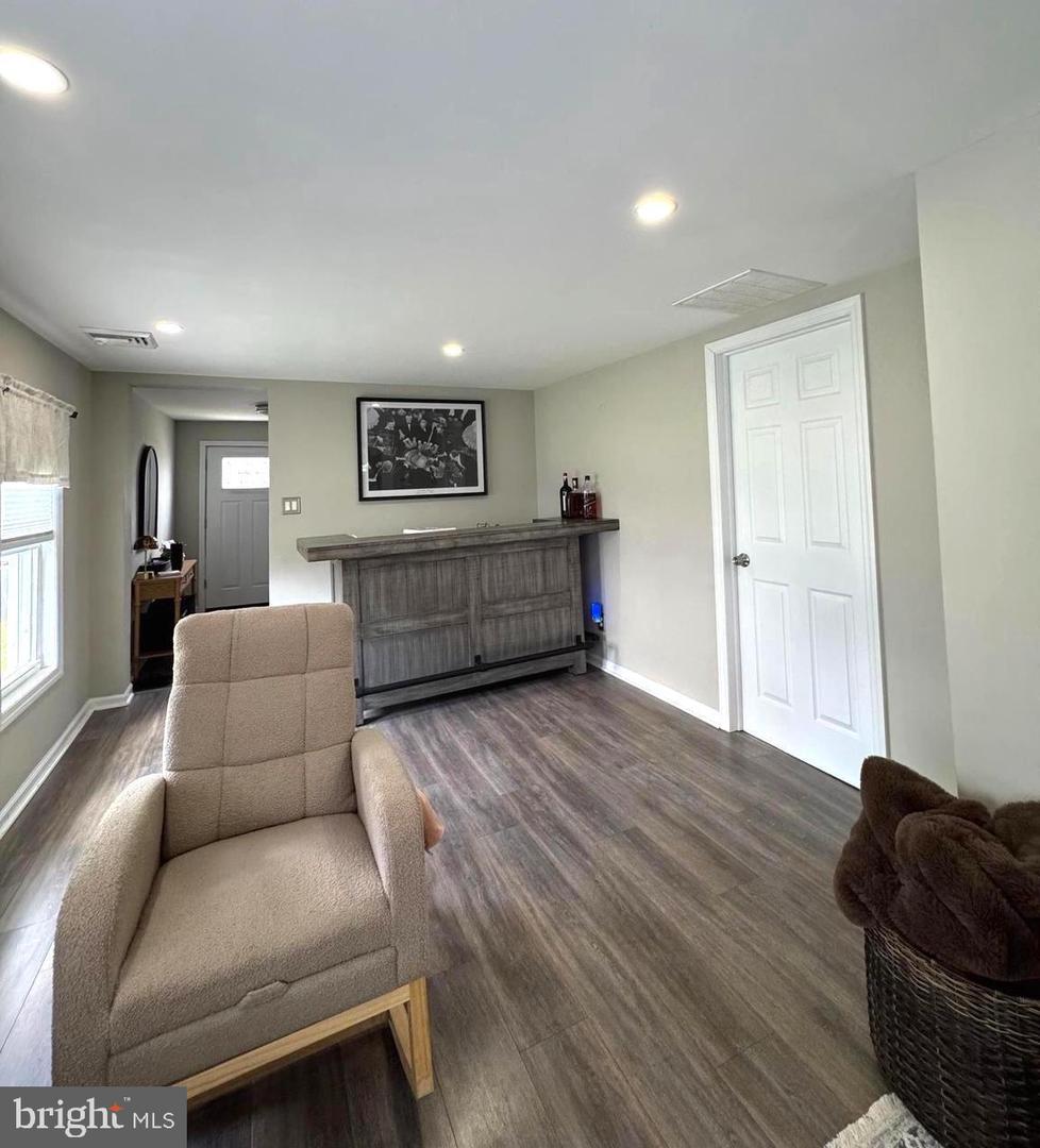 1935 Bellevue Ave Property Photo 16