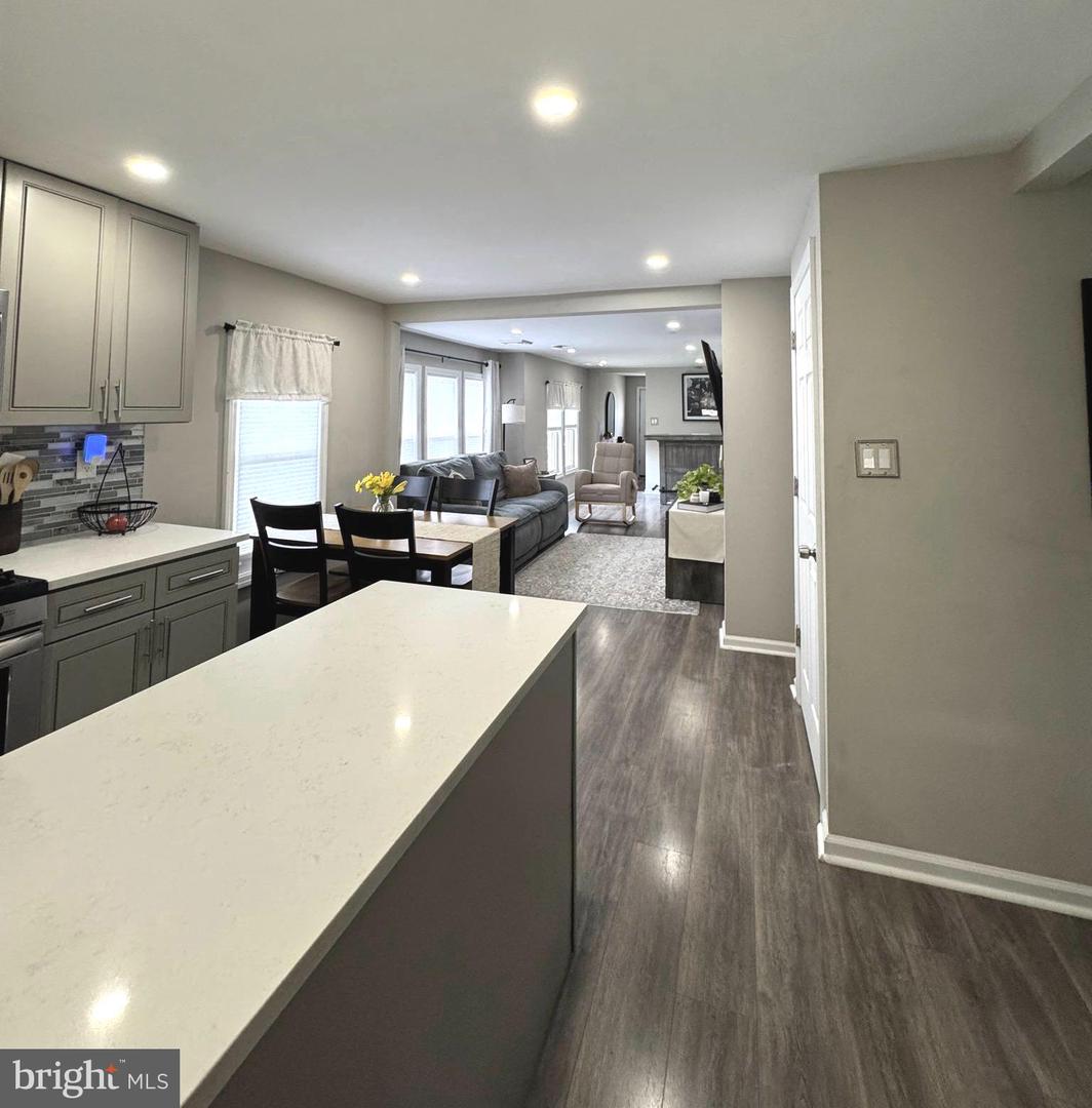 1935 Bellevue Ave Property Photo 27
