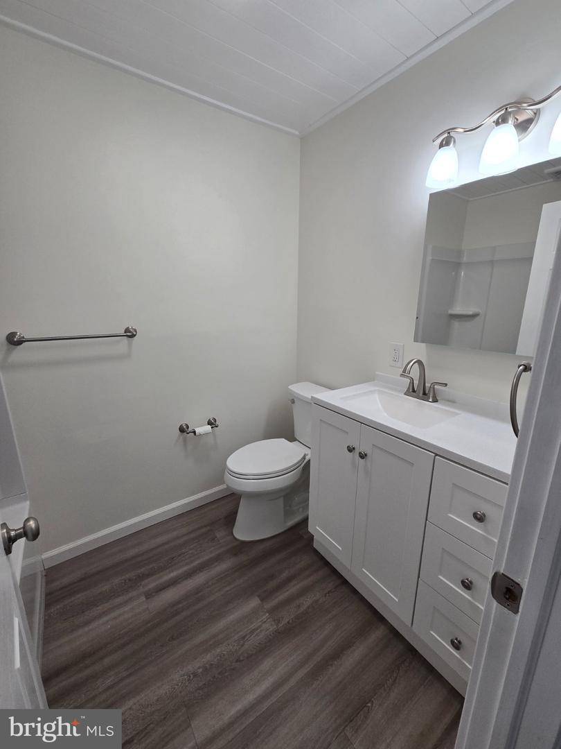 130 S Broadway Property Photo 4