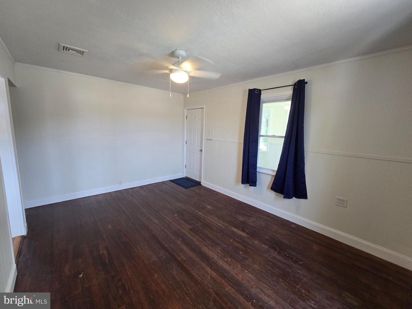 130 S Broadway Property Photo 13
