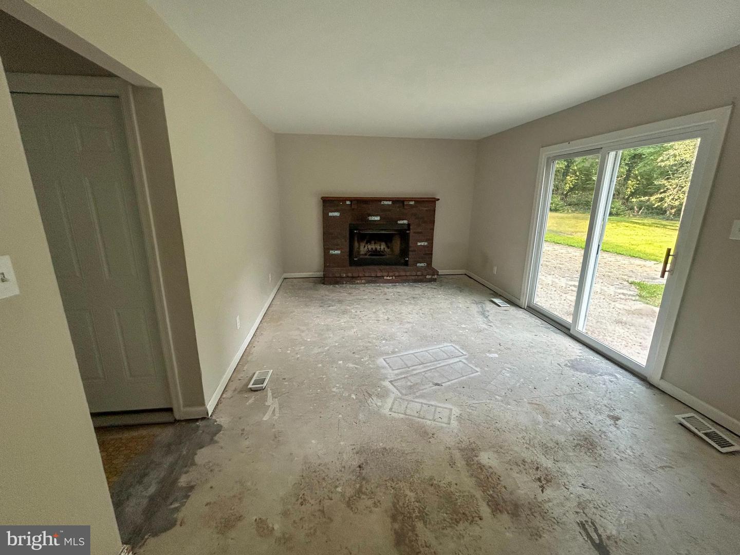 6 Harrell Ave Property Photo 6