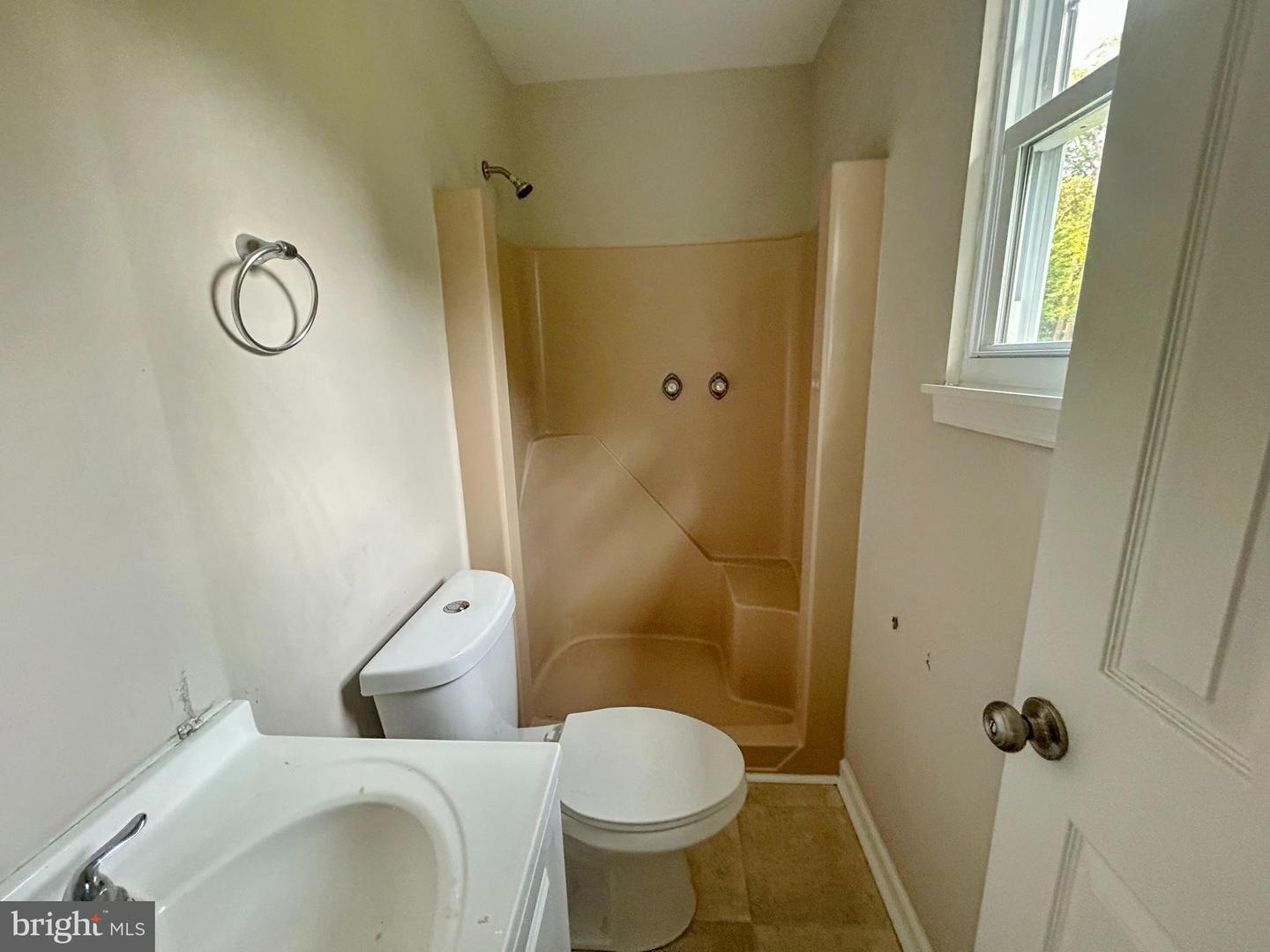 6 Harrell Ave Property Photo 13