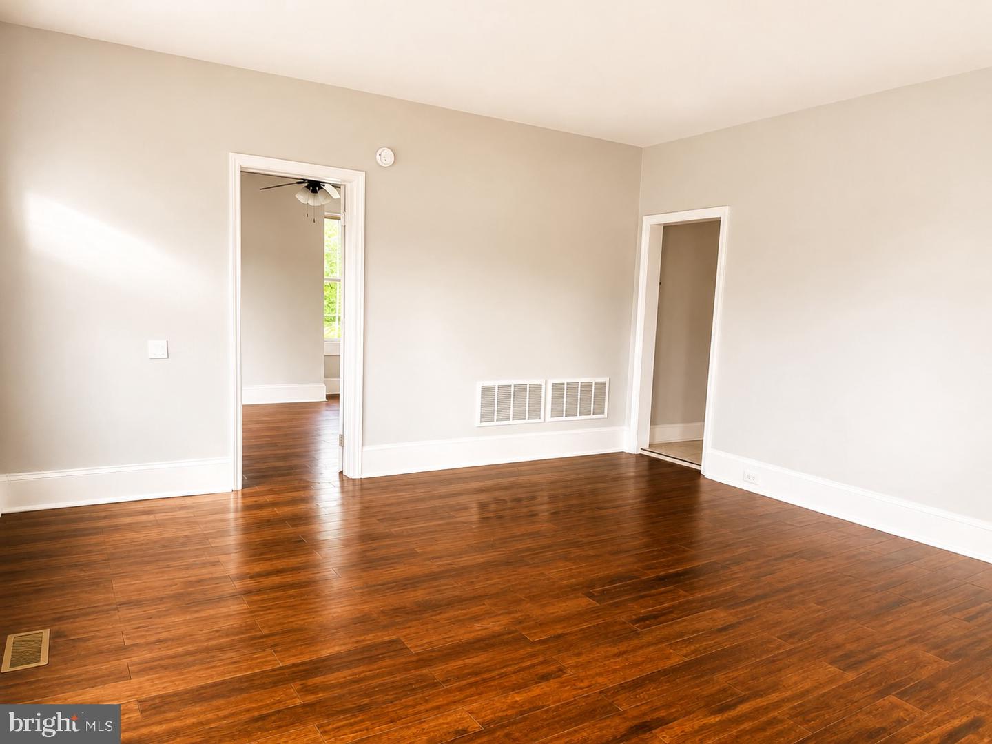 227 N Main St #a Property Photo 2