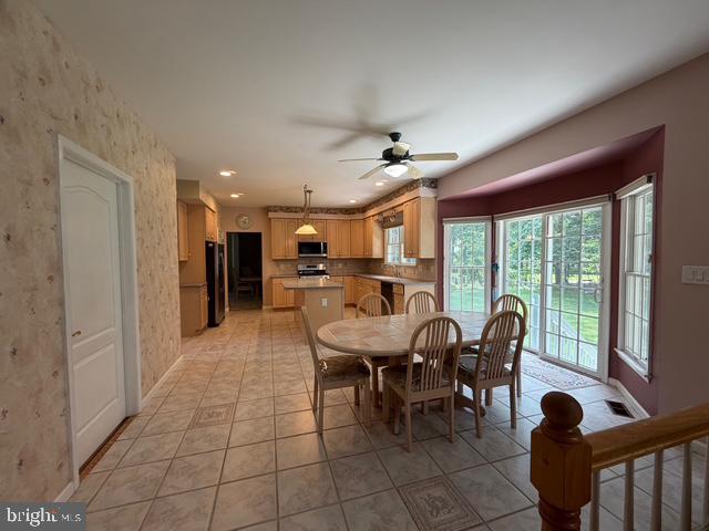 106 Hilltop Ct Property Photo 10