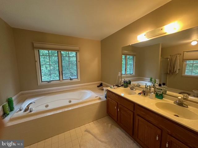 106 Hilltop Ct Property Photo 28