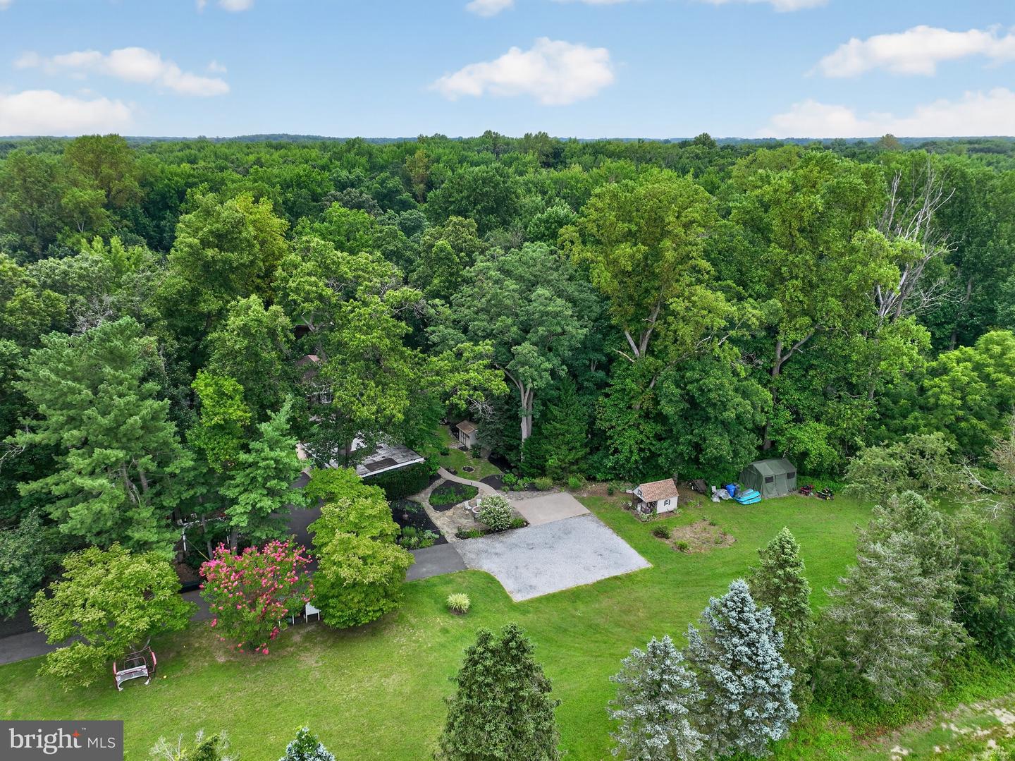 60 Laurel Dr Property Photo 42
