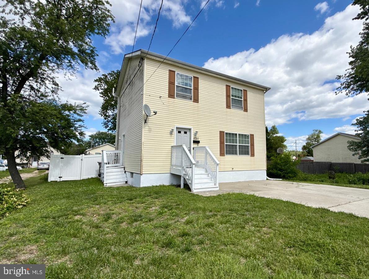 1731 Overbrook Ave Property Photo 1