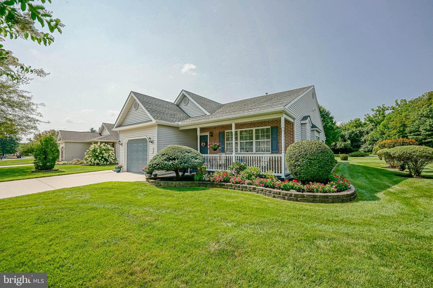 217 Gaunt Dr Property Photo 4