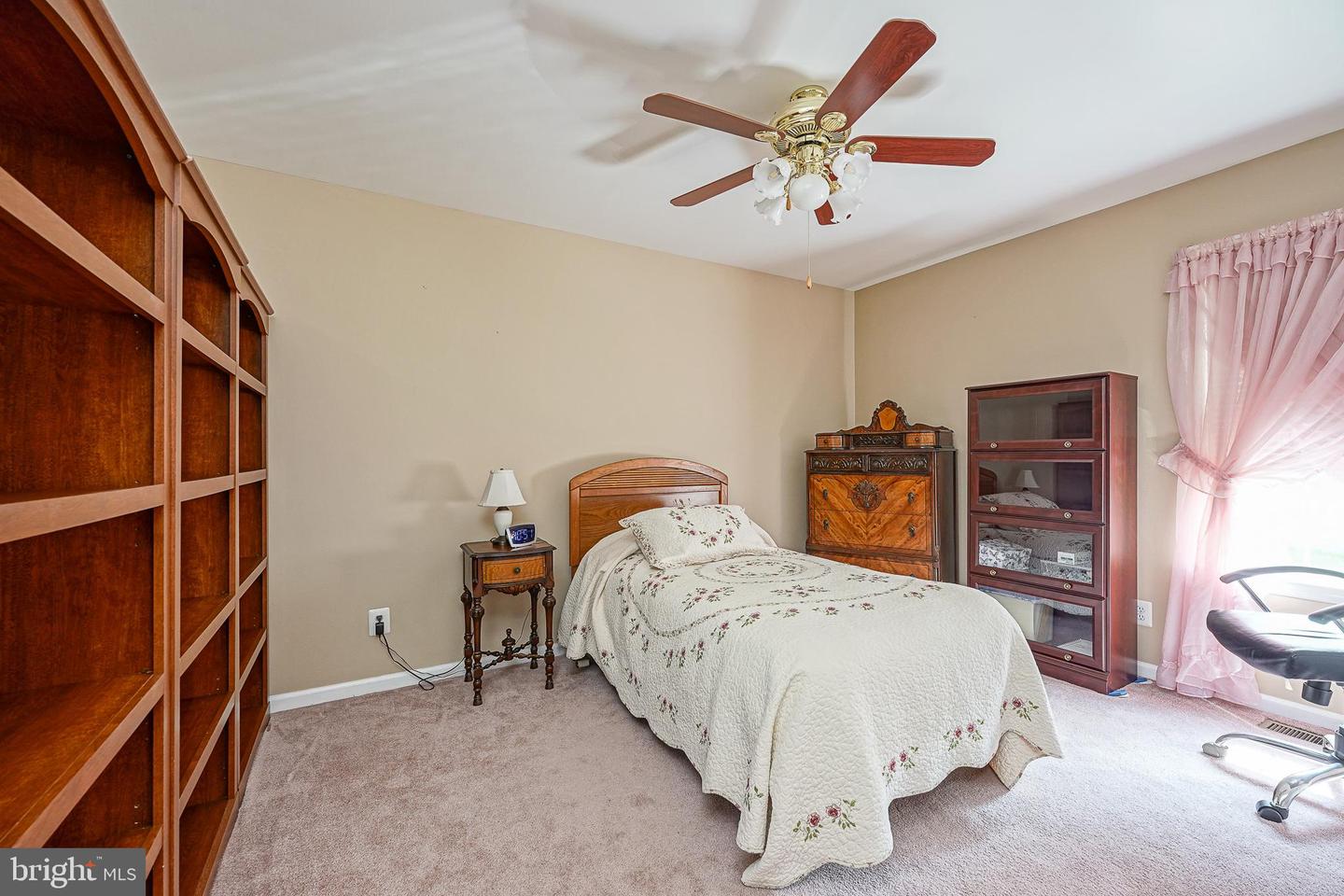 217 Gaunt Dr Property Photo 32