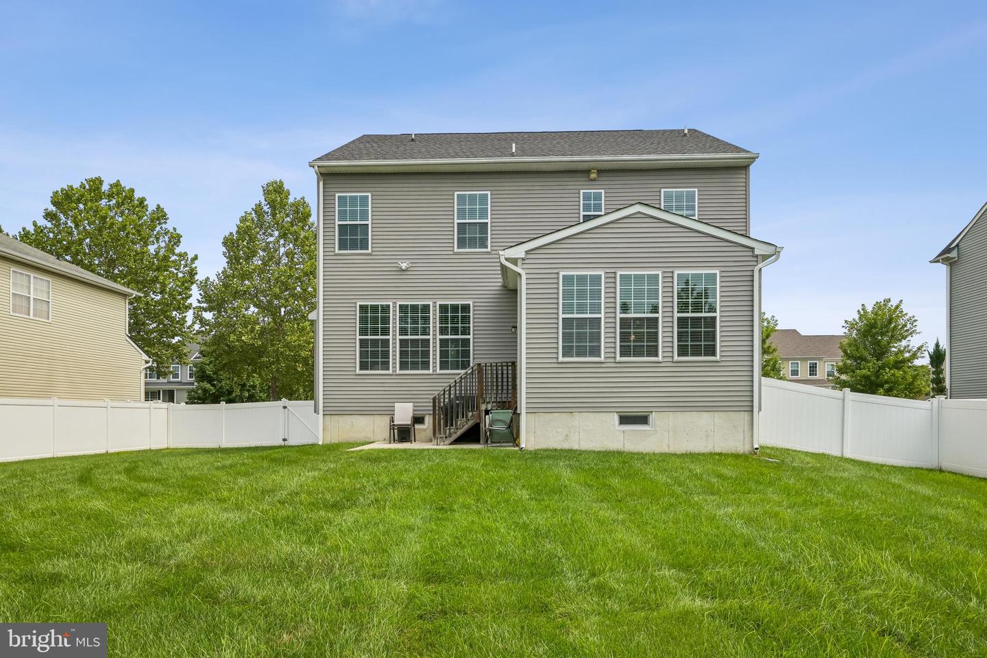 1008 Shira Ct Property Photo 25
