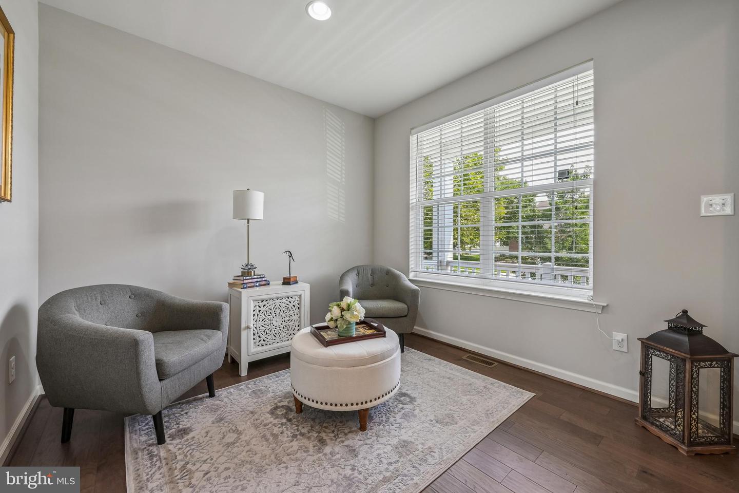 1008 Shira Ct Property Photo 29