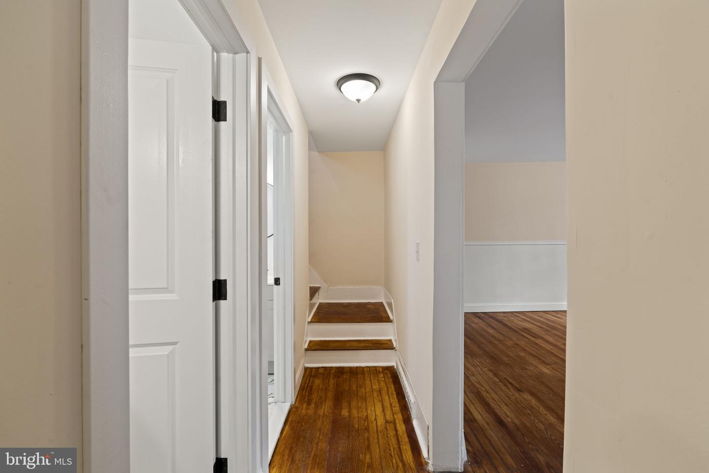 301 University Blvd Property Photo 17