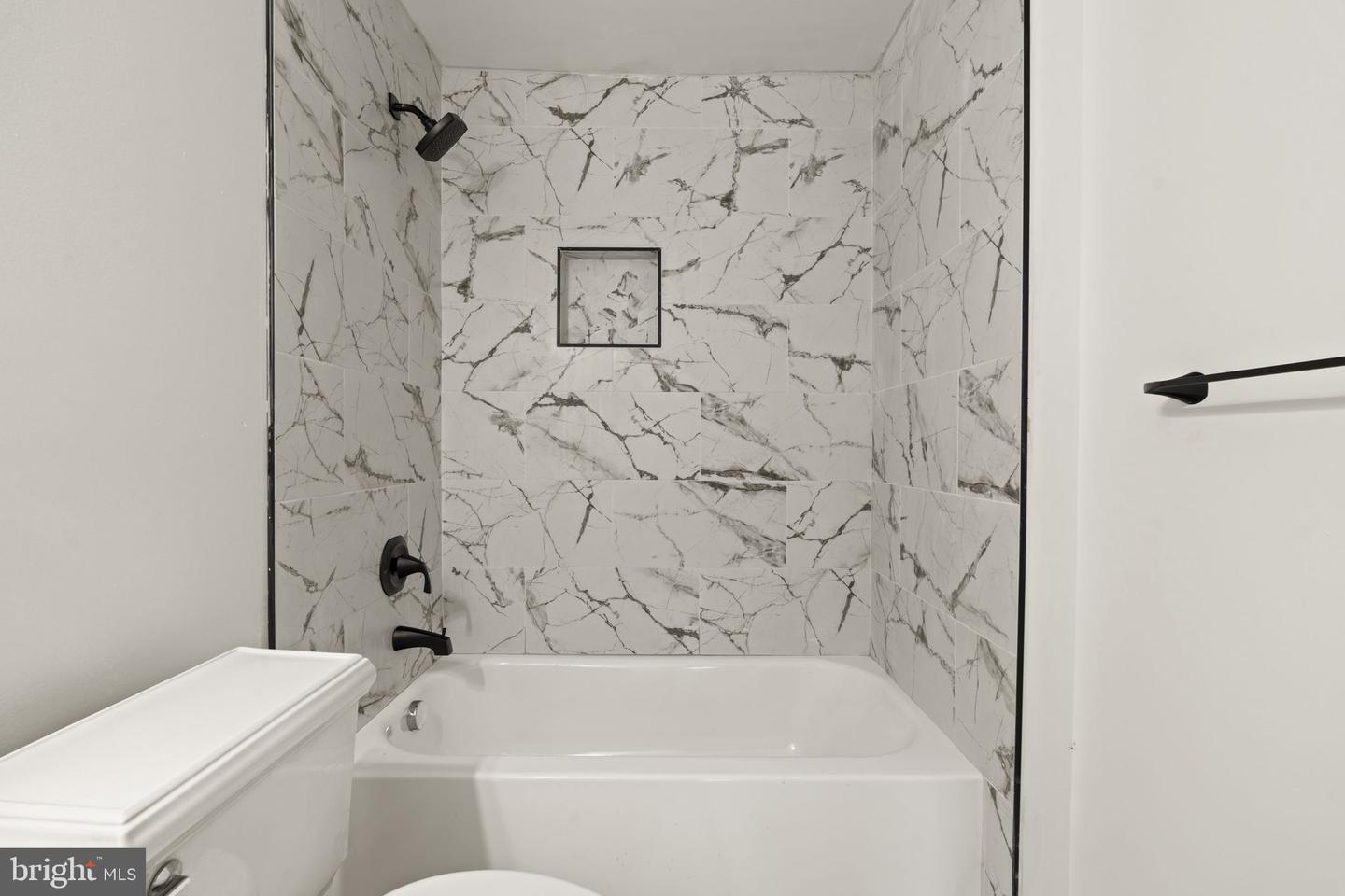 301 University Blvd Property Photo 19