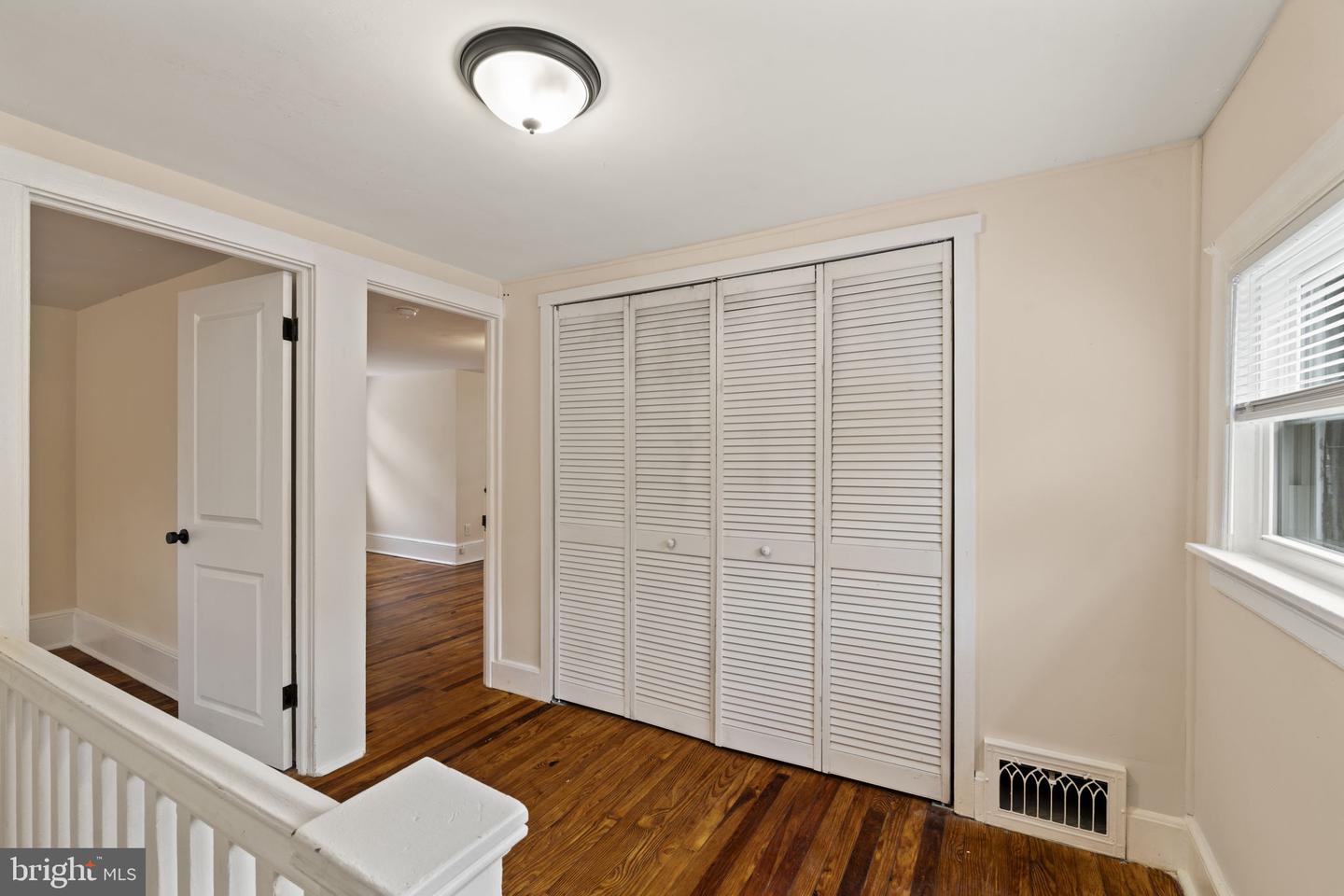 301 University Blvd Property Photo 22