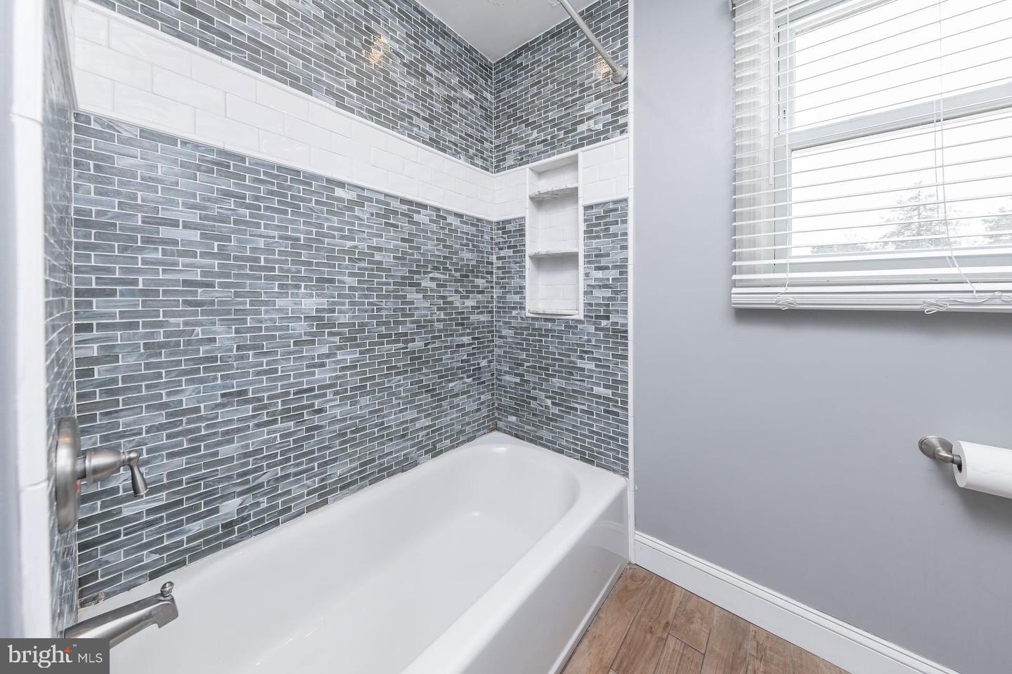 30 Budd Blvd Property Photo 11