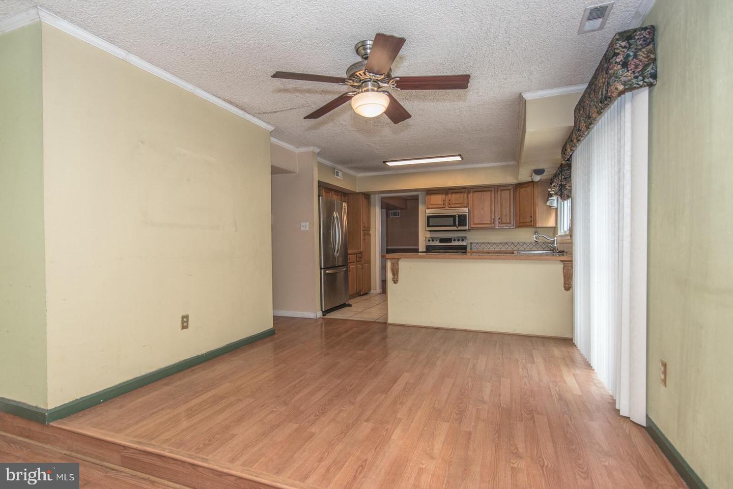 17 Jupiter Dr Property Photo 13