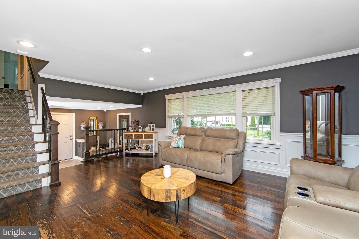 10 Forrest Dr Property Photo 10